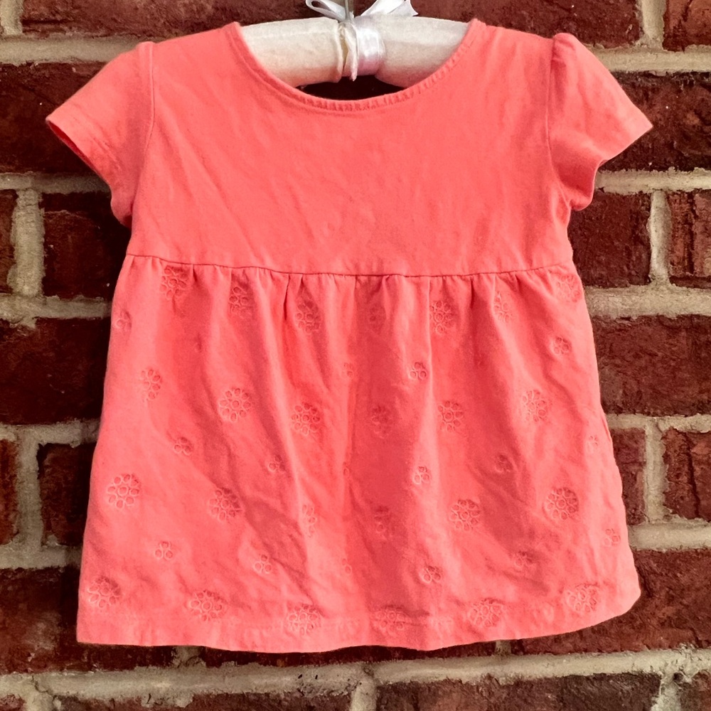 Carters  coral girls tshirt with triangle keyhole in the back with bow